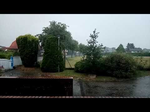 Wolkenbruch in St Michaelisdonn