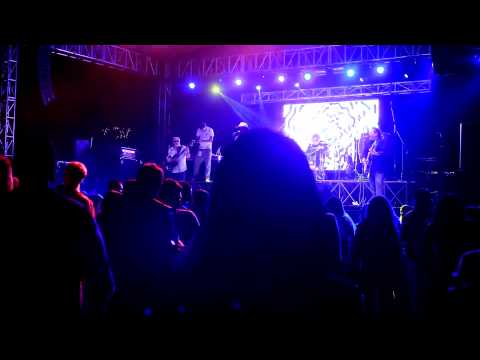 Love you baby - Carlos Elliot Jr & The Cornlickers - Festival Salento, Quindio