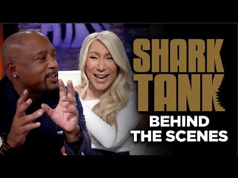 Behind the Scenes of Shark Tank Set: Daymond and Lori Talk Fashion #sharktank #shorts