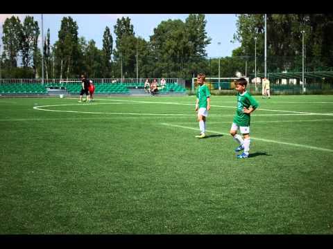 Deichmann'13 - Mali Piłkarze 2004