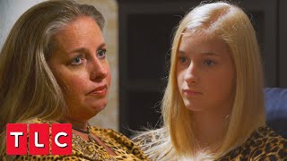 &quot;Shouldn&#39;t You Be the One to Move?&quot; Amber Asks Kim Why She Isn&#39;t Moving Out | Welcome to Plathville