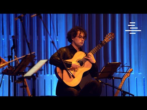 David Fennessy: Rosewoods | Sean Shibe & Manchester Collective