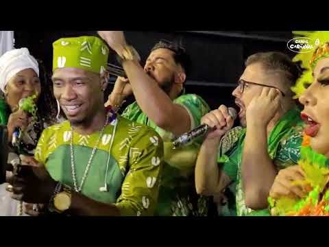 Camisa Verde e Branco | Largada no Desfile Oficial 2022