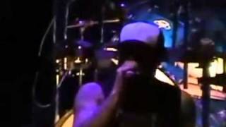 Limp Bizkit - Underneath The Gun Live At Electric Factory 2003