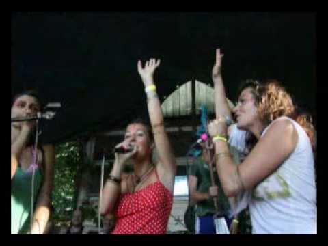 uschi and the boobs - madre (2012)