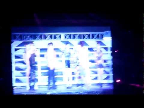 120922 Oops!! (SMTOWN World Tour III Jakarta)