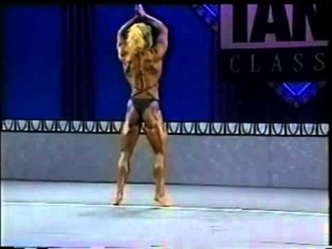 Muscle beauties female bodybuilders  2 Natural bodybuilding