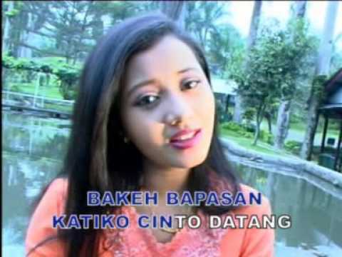 Denai Lambai Tangan - Dia Camelia