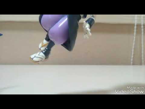 Gundam vs Snake monster