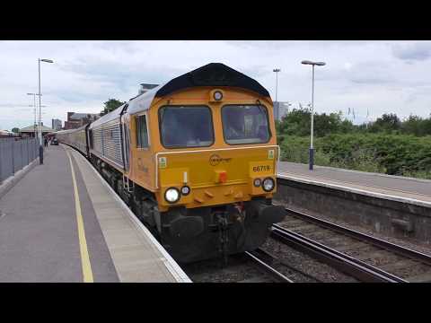 (HD) GBRf 66719 departs Basingstoke working 5Z67 to Eastleigh - 27/7/14