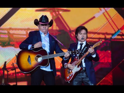 Videoclip de Saco De Ouro — Chitãozinho & Xororó