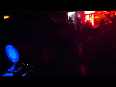 Tobi Bonito im Komma Teil 3