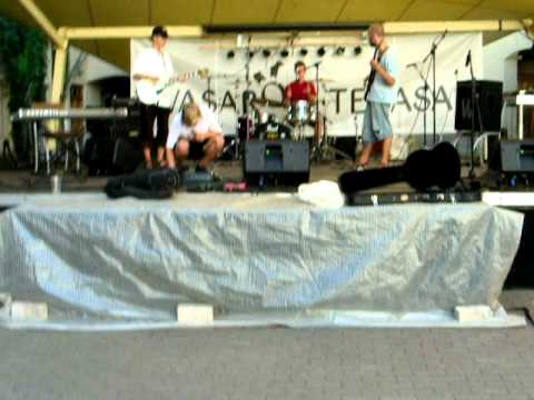 Atranka (Sound check): Garbanotas bosistas