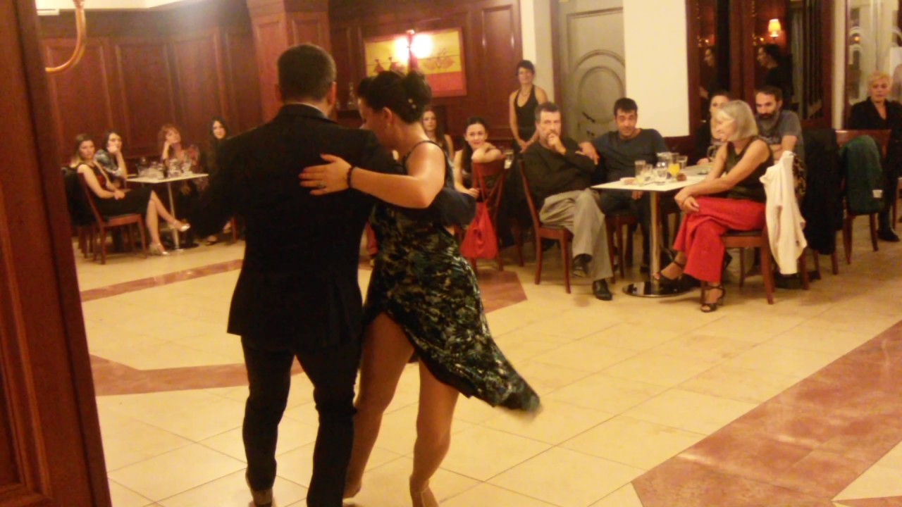 Konstantinos Riginos y Nadia Ibanez - Picante 3/3