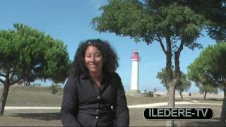 preview picture of video 'ILEDERE-TV DECOUVREZ LE VILLAGE ST MARTIN'