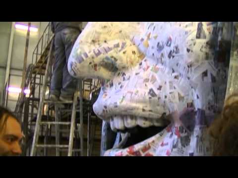 Viareggio - Preview of the 2014 Carnival - In the Cinquini Brothers hangar