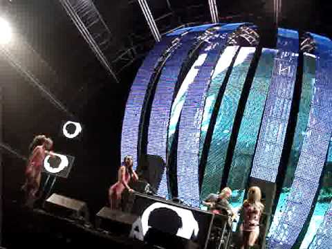 Tunnel Electrocity 2009 Christopher Lawrence