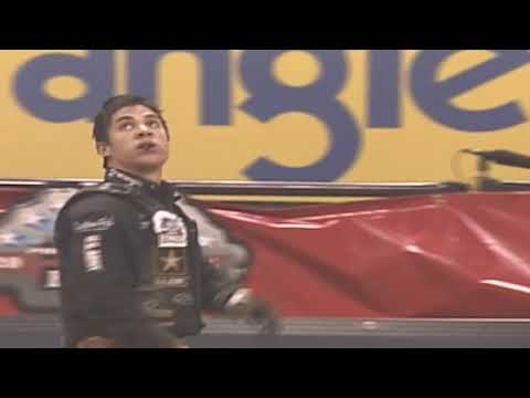 Smooth Move bucks Mike Lee - 05 PBR Finals