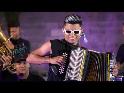 SI NO ME ABRAZAS ( LIVE ) - KEVIN RANGEL & ANDRES VALEGA