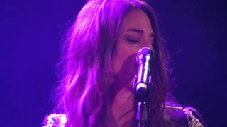 Sara Bareilles - live - London 2014 - Parking Lot