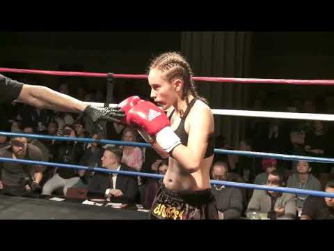 Antje Schoeman vs Layal Shafee