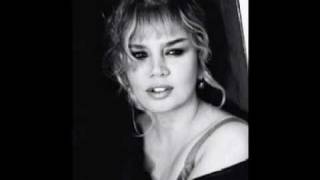 SEZEN AKSU ARKADAŞ ŞARKISI.avi