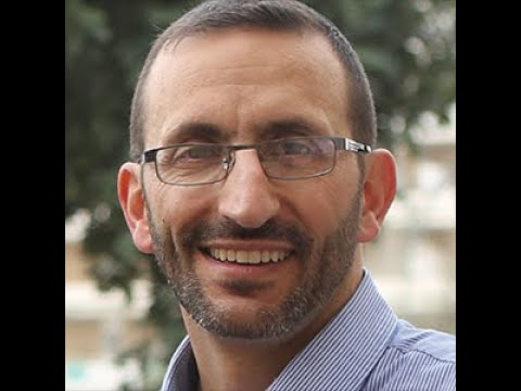 Rav Doron Perez: Shir Hashirim 1:1-4