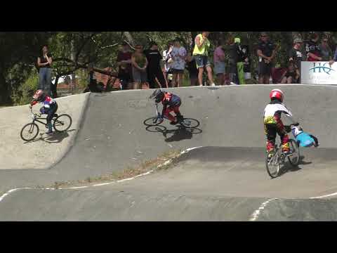 11 Boys Novice Gate 2: 2020 SMARTER THAN SMOKING BMXWA Super Series Rd 2: Southern Districts