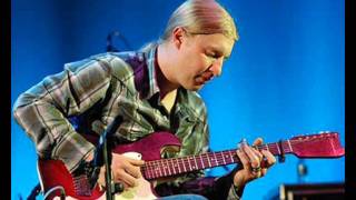 Derek Trucks Lookout 31