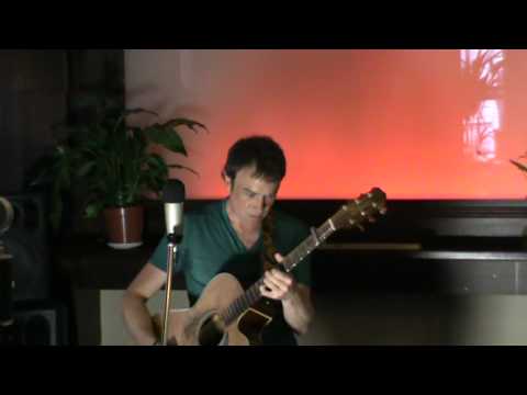 Peter Courtney performs at the Blue Smoke Session Unplugged at the Bia Bar Part 1