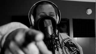 JellyRoll - &quot;Big Sal Freestyle&quot; [In Studio Performance] (@JellyRoll615) The Big Sal Story [10.23.12]