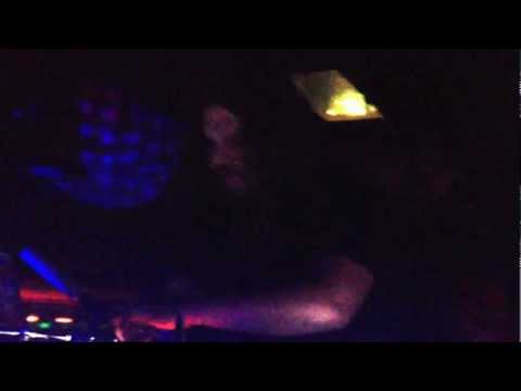 Tommy Trash - Somebody That I Used to Know @ Glow Lima Dc 4/5/2012