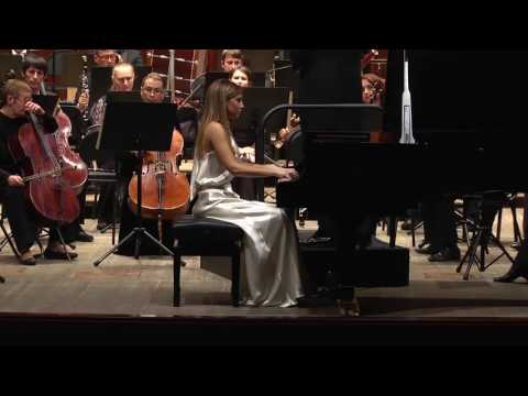 Schumann - Piano Concerto, op.54. Vanessa Benelli Mosell