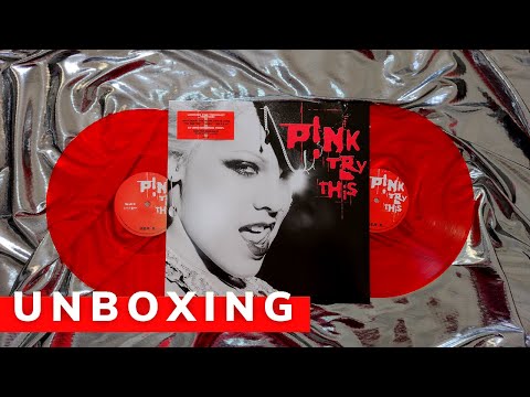 Videoclip de Oh My God (feat. Peaches) — P!nk