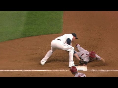 ARI@SEA: Beimel picks off Inciarte to end the frame