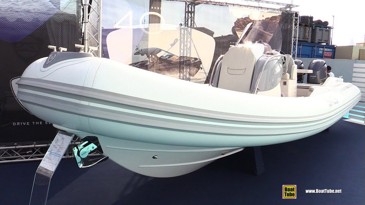 Sacs Strider 900 Inflatable Boat - Walkaround - 2018 Cannes Yachting Festival