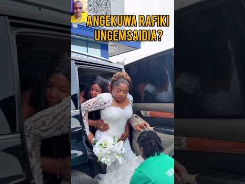 What would you advise this bride about her tight-fitting dress? #latestafricaprint #weddingdress