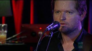 Augie March - 04 One Crowded Hour -alt. version- (HD, Live At The Basement)