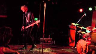 Walking Papers - I&#39;ll Stick Around ( 12-7-2012 )