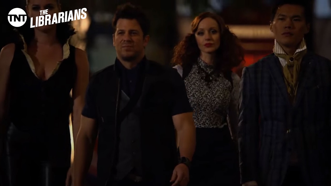 The Librarians: Librarian Clubbers - Season 2 Ep.7 [CLIP] | TNT - YouTube
