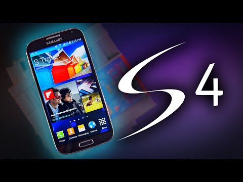 Using the Samsung Galaxy S4 in 2025 - Review!