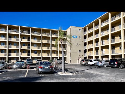 Condo Cutie: 3782 Lake Bayshore Dr #522, Bradenton, FL 34205 FOR SALE!!