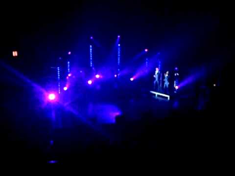 Straight No Chaser - Fix You (Lights Will Guide You Home)