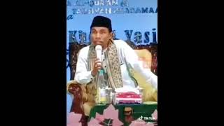 Download lagu KH. KHOLIL YASIN | Akhlak vs Ilmu | Menghormati Guru Tulang mp3