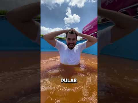 Enchi uma piscina gigante seca com um caminhão de shampoo da  JOHNSON’S BABY 😂