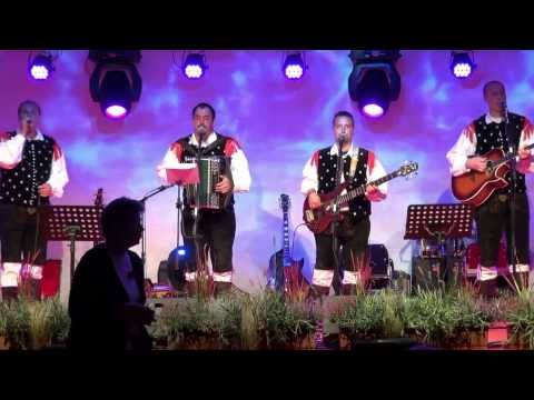 Ansambel Akordi-Akordi ljubezni (v živo)