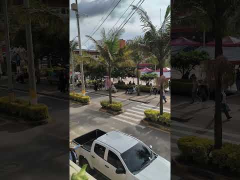 Parque principal de Santa Rosa de Osos #shortvideo #shorts #colombia #antioquia