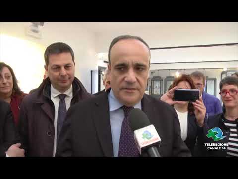 Canosa di Puglia Il ministro dei beni culturali Bonisoli visita la città TG Teleregione 18 05 2019 1