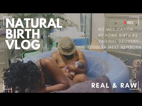 Unmedicated Vaginal Labor & Delivery | Water Birth Vlog At Home | The Farley Family 🤍