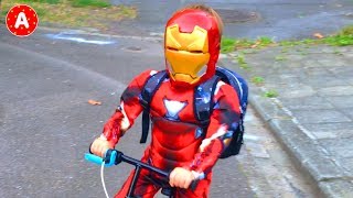 Супергерой Адам Помогает Принцессе - Superhero Adam Rescues Princess